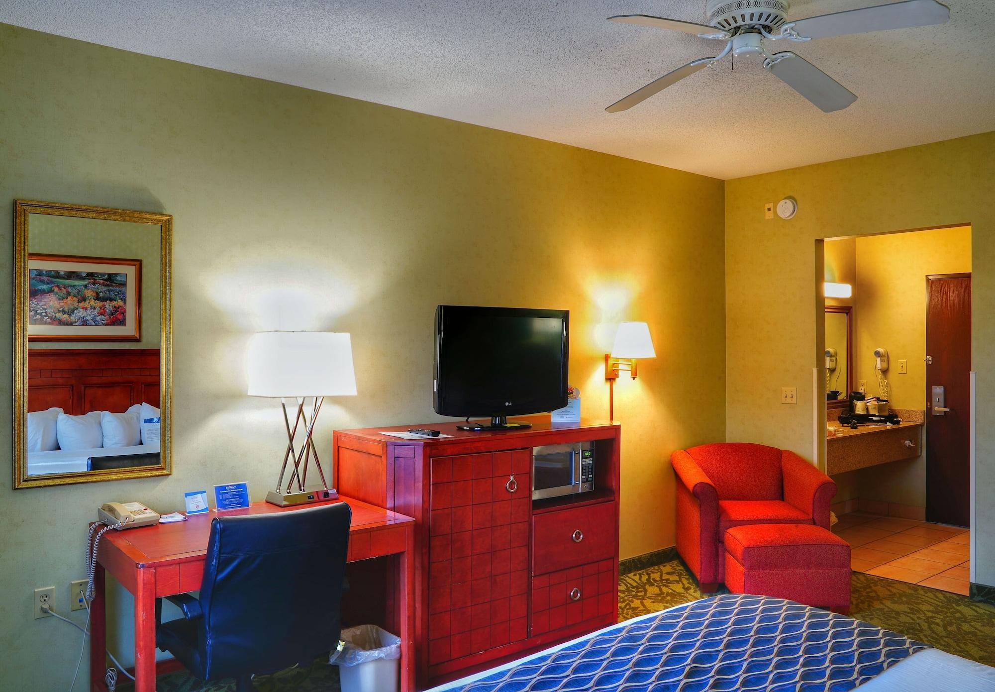 Spark By Hilton Walker Grand Rapids North Экстерьер фото