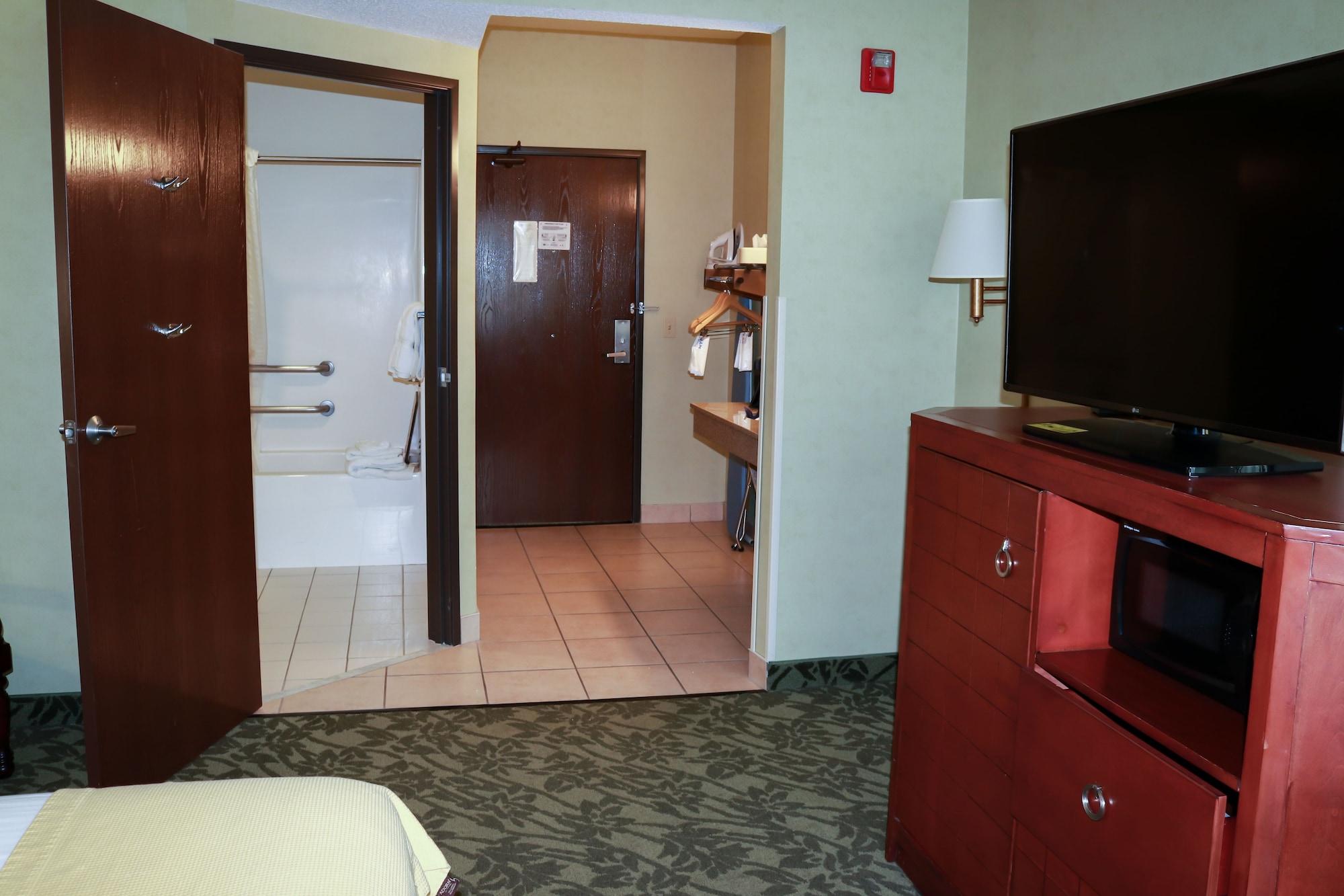 Spark By Hilton Walker Grand Rapids North Экстерьер фото